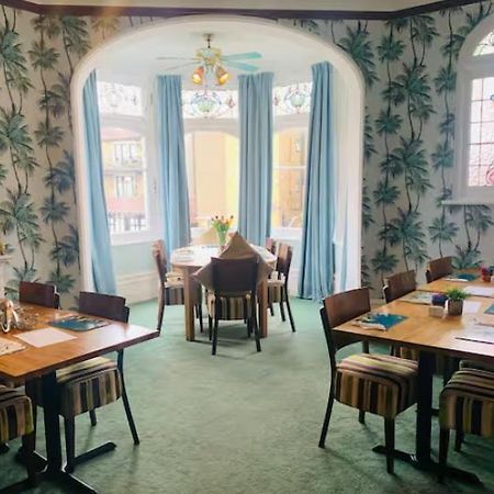 The Cobham Hotel Сътън он Сий Екстериор снимка